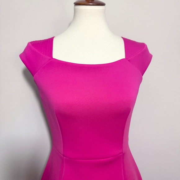 Calvin Klein Hot Pink Capped Sleeve Scuba Sheath Dress Size 4 - Picture 2 of 12